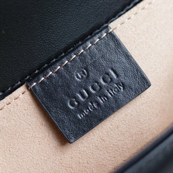 GUCCI Black Leather GG Marmont Shoulder Bag